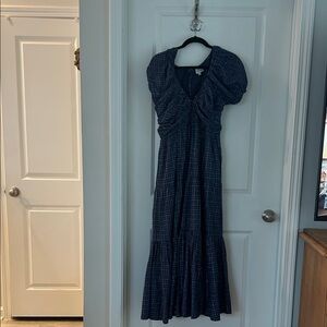Elegant Navy Dress with silver metallic threads never a wallflower. Back zipper.